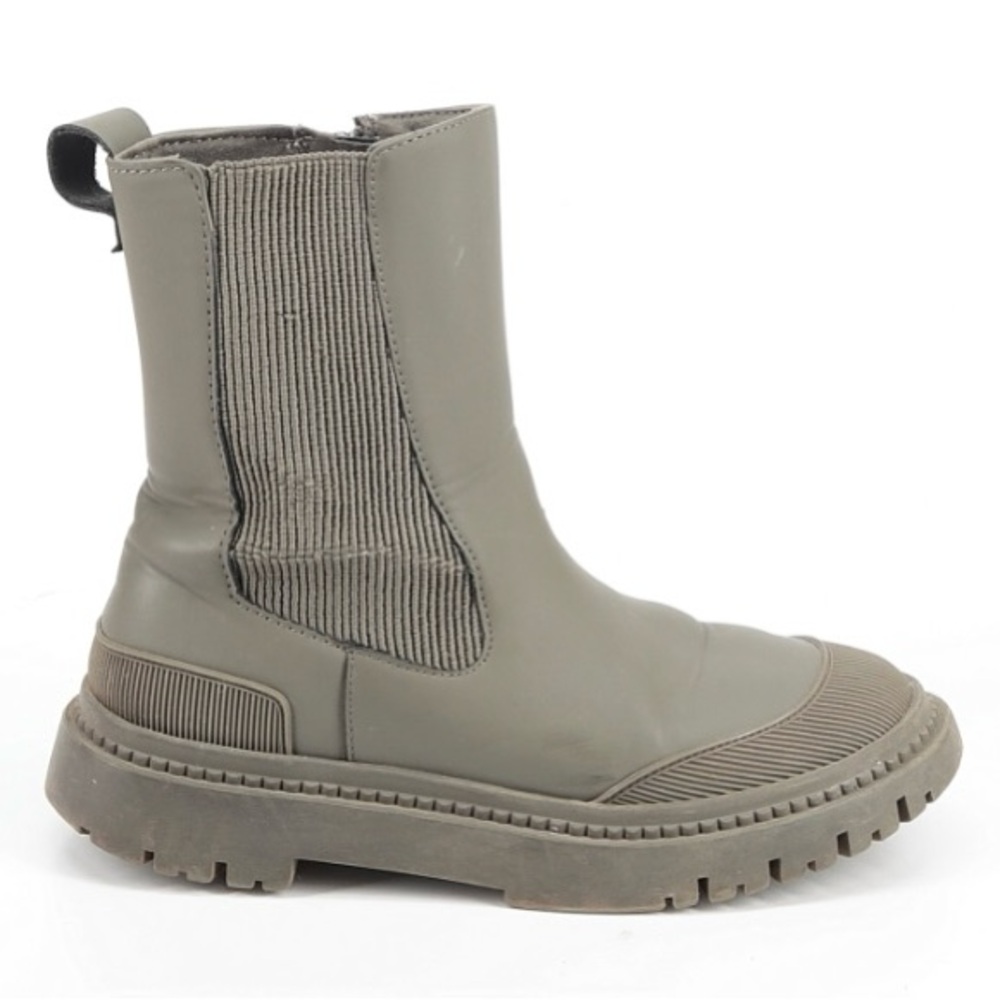 Chunky Olive Green Chelsea Boot